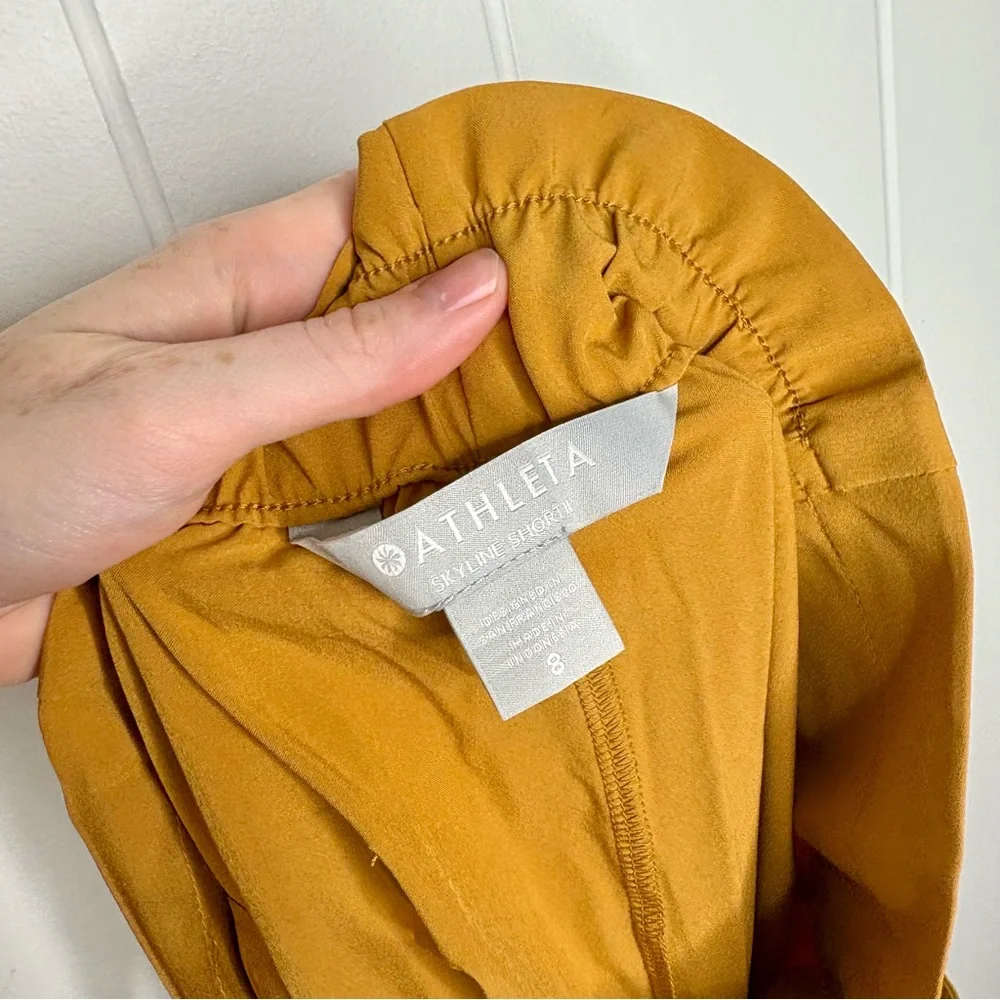 Athleta Skyline Short II Yellow Gold Athletic Athleisure Running Women’s Size 8 - Picture 6 of 8